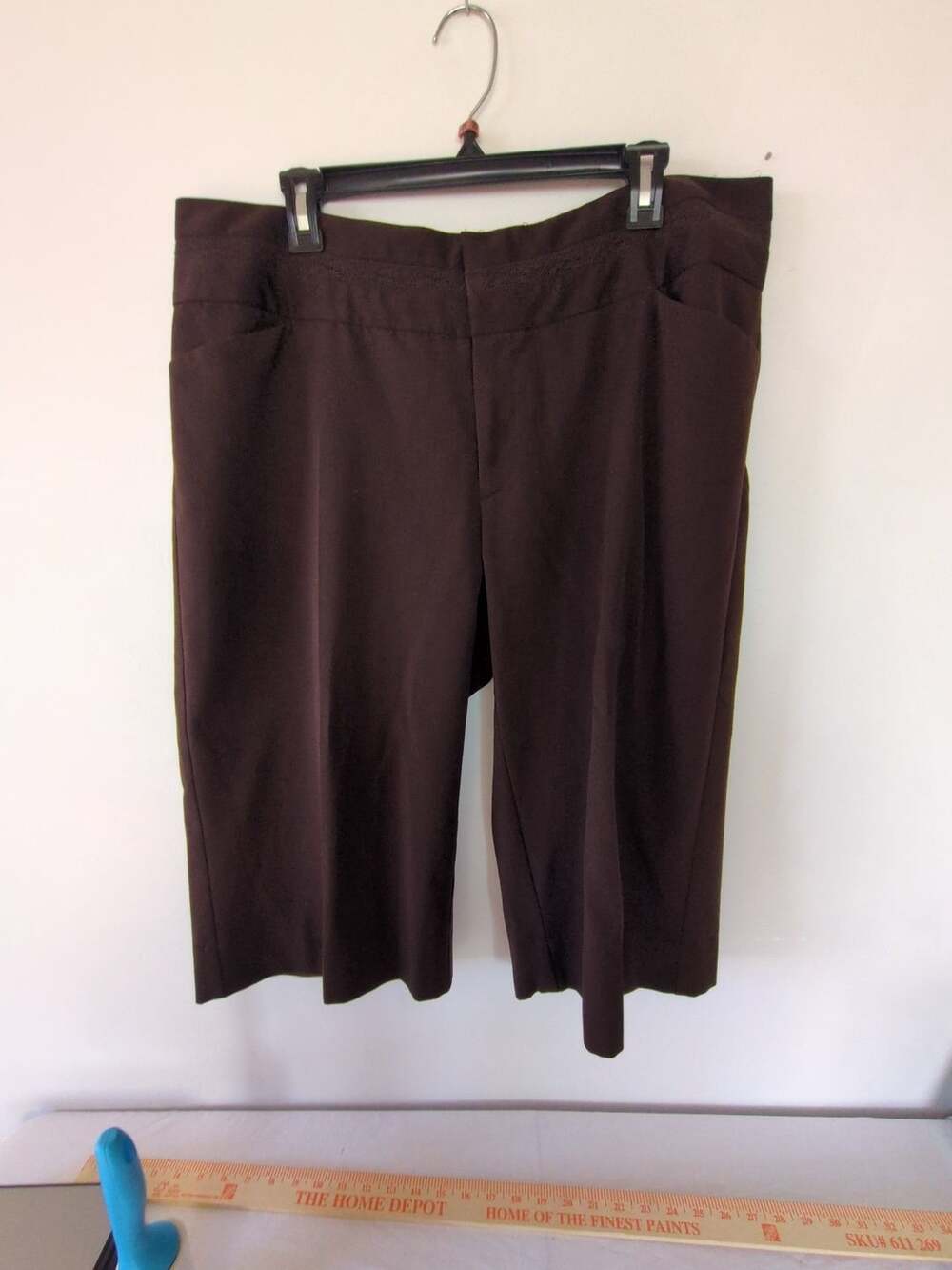 maurices Dress Shorts Size 18 Brown